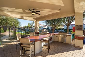 Open-air eatery with gas bbq grills